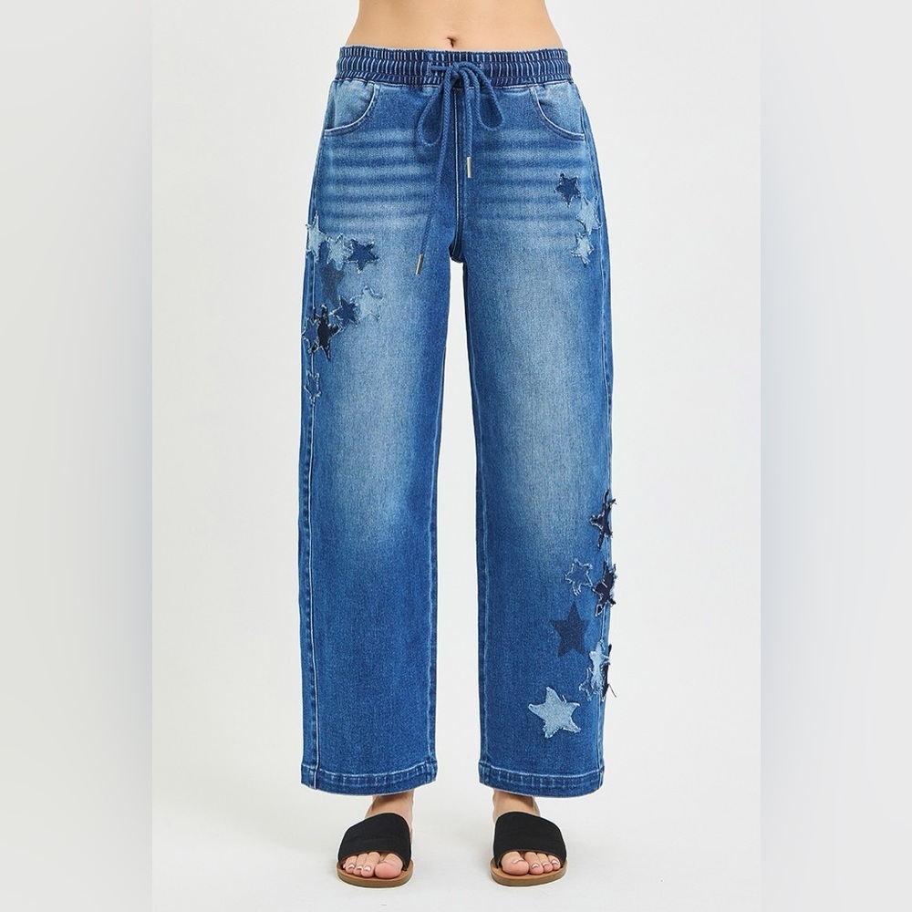 RISEN Elastic Band Slouchy Cropped Barrel with Star Patch Jeans​ - Picture 8 of 8